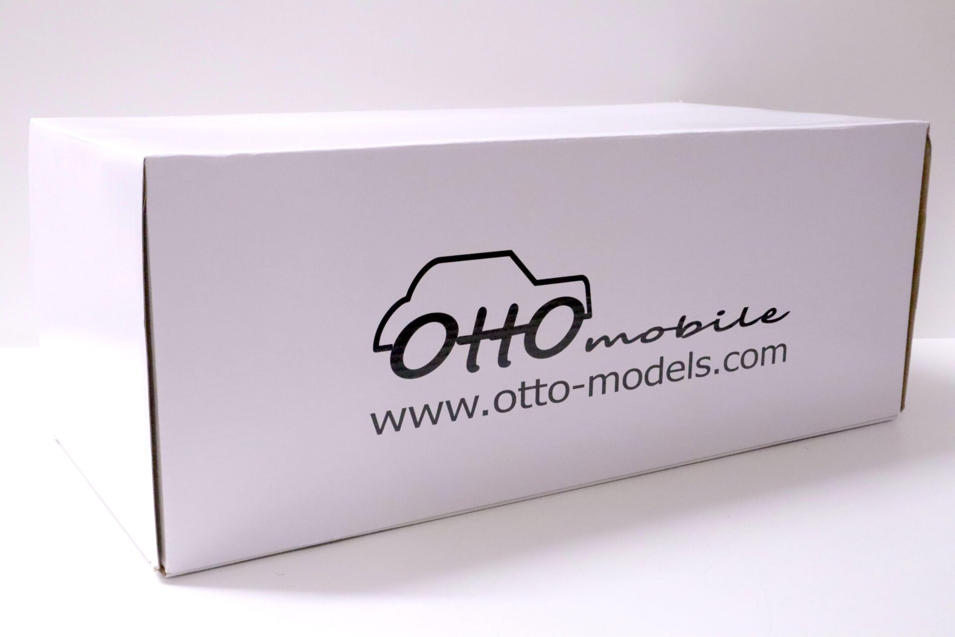 1:12 OTTO mobile G064 Ford Mustang Shelby GT350 Coupe white 1965