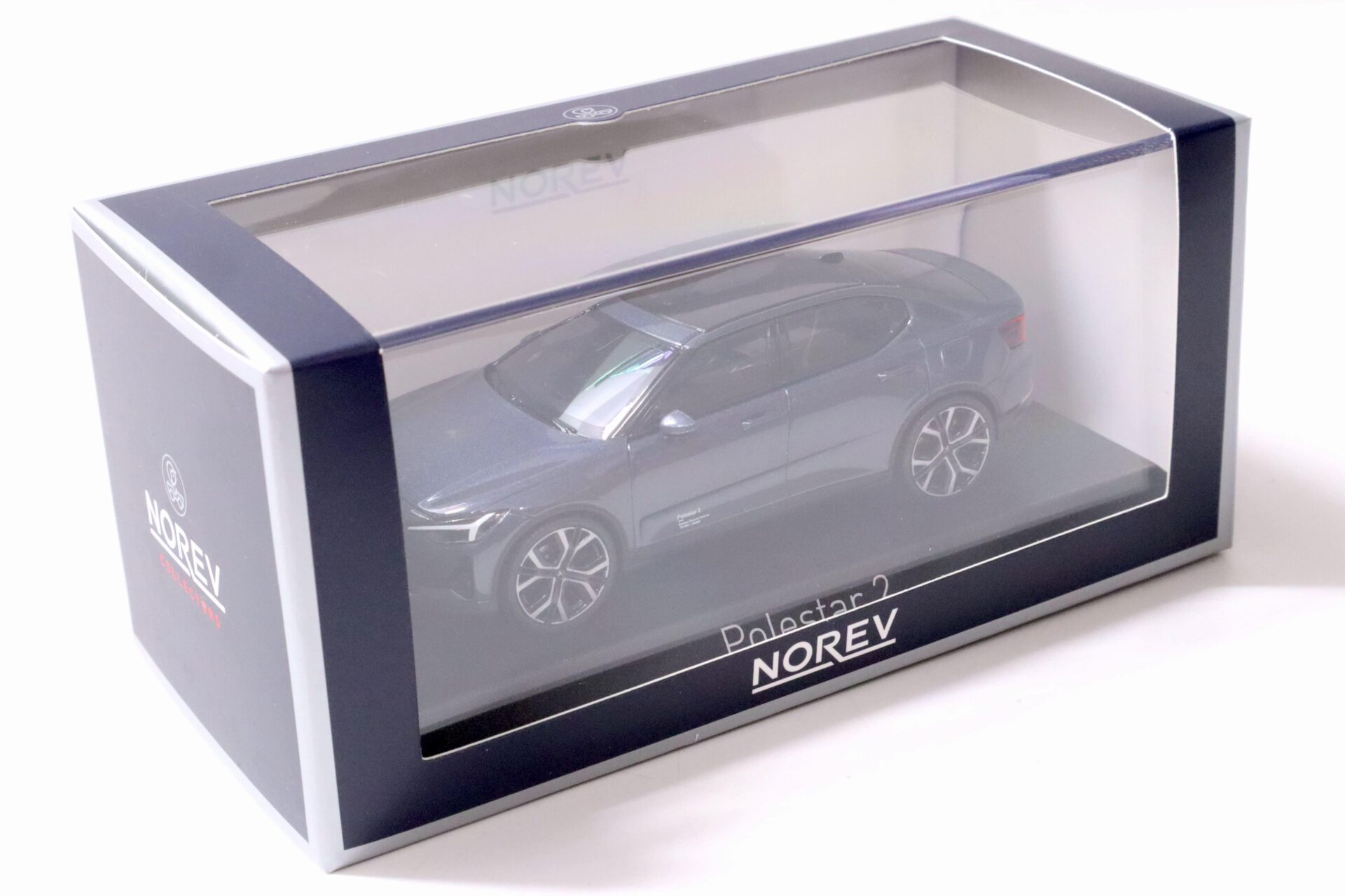 1:43 Norev Polestar 2 Midnight metallic 2021