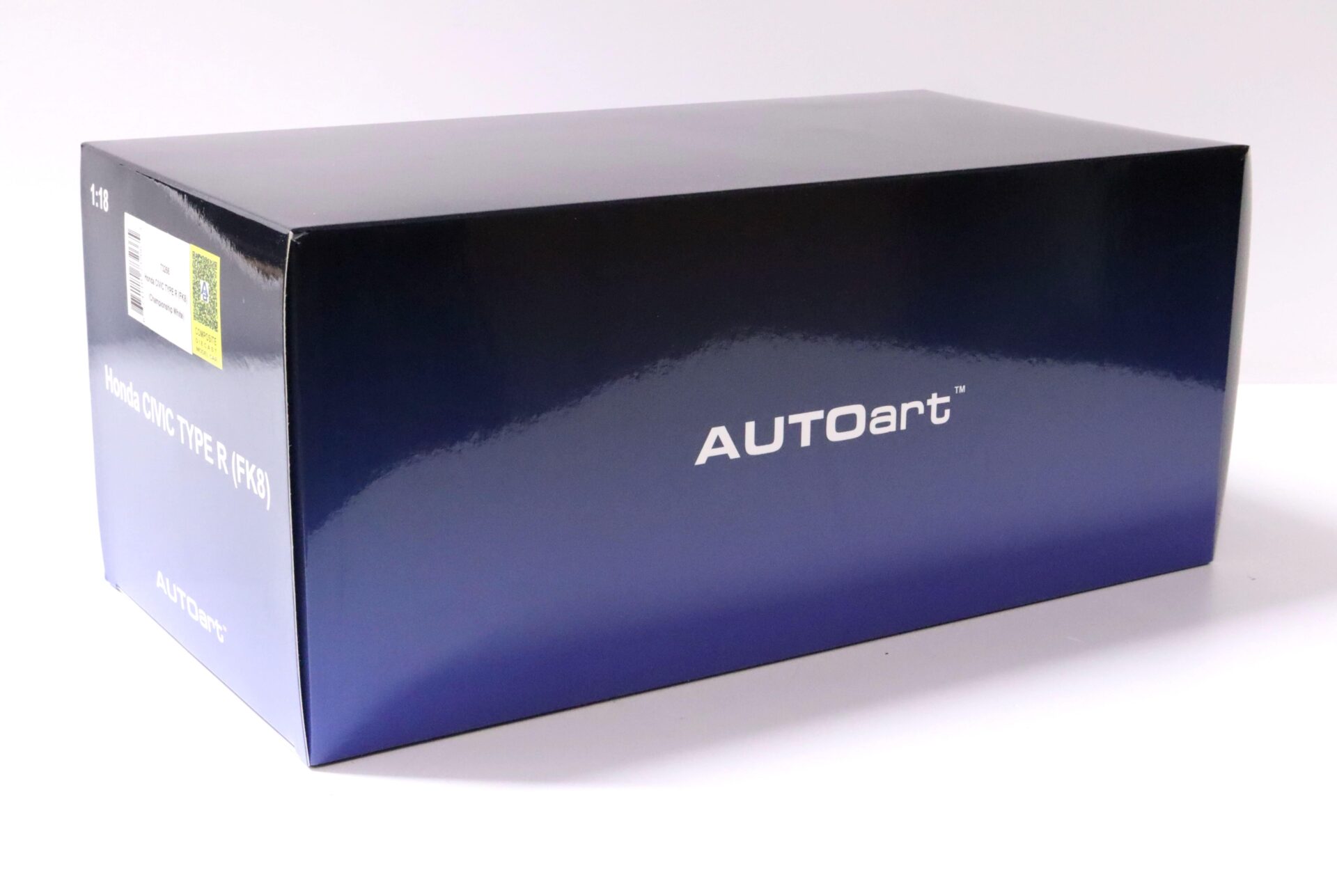 1:18 AUTOart Honda Civic Type R (FK8) 2017 championship white 73266