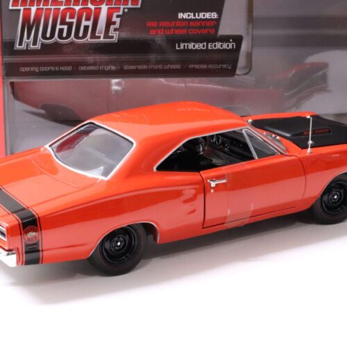 1:18 Auto World 1969 1/2 Dodge Coronet Super Bee MCACN red/ black