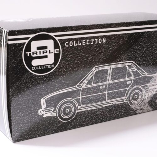 1:18 Triple9 1976 Skoda 105L Sedan light green Die-Cast