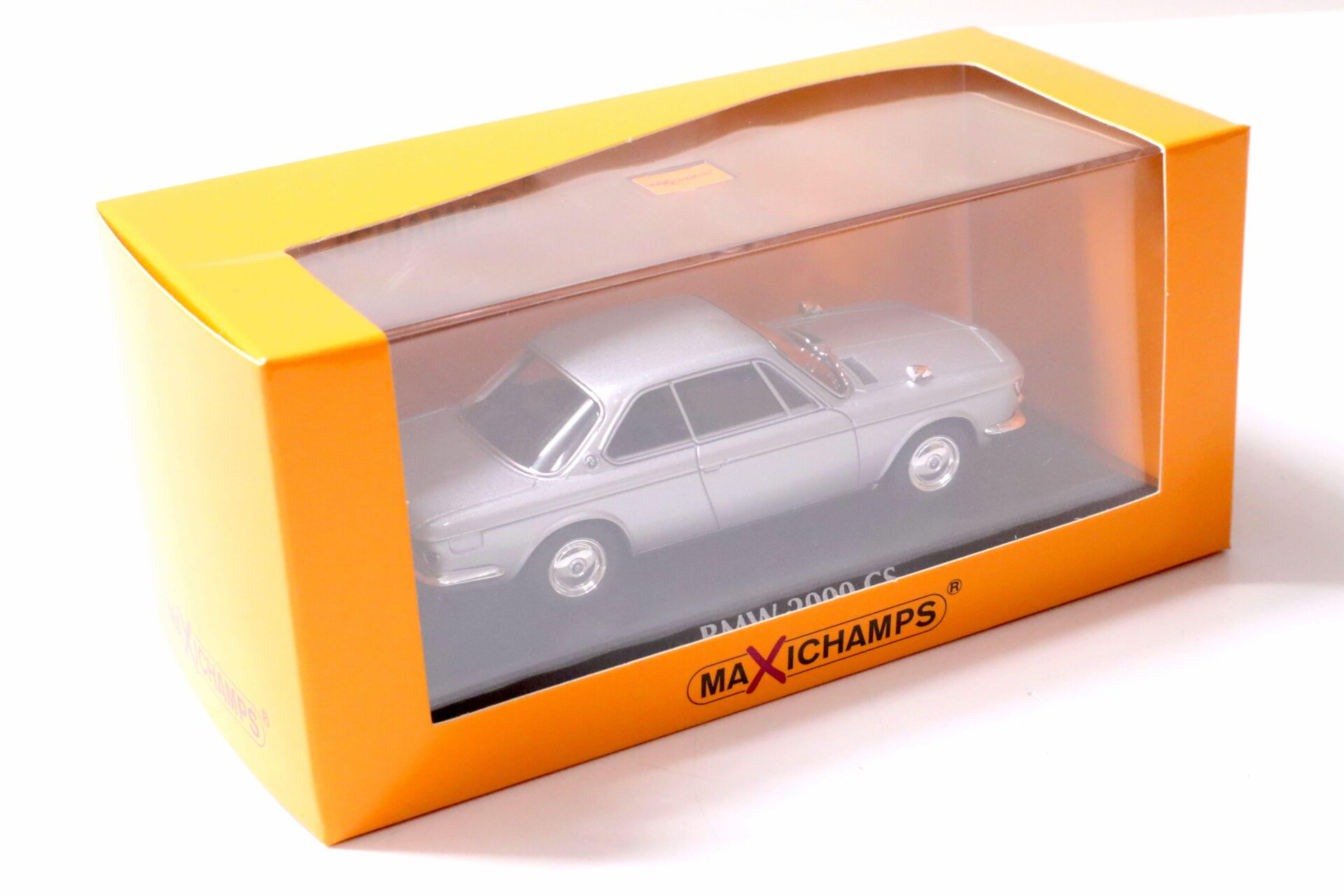 1:43 Minichamps BMW 2000 CS Coupe 1967 silver
