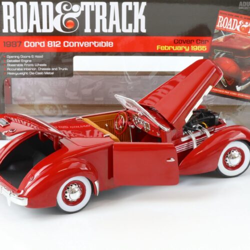 1:18 Auto World 1937 Cord 812 Convertible Car Cover Road Track red