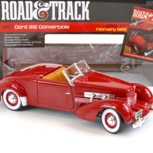 1:18 Auto World 1937 Cord 812 Convertible Car Cover Road Track red