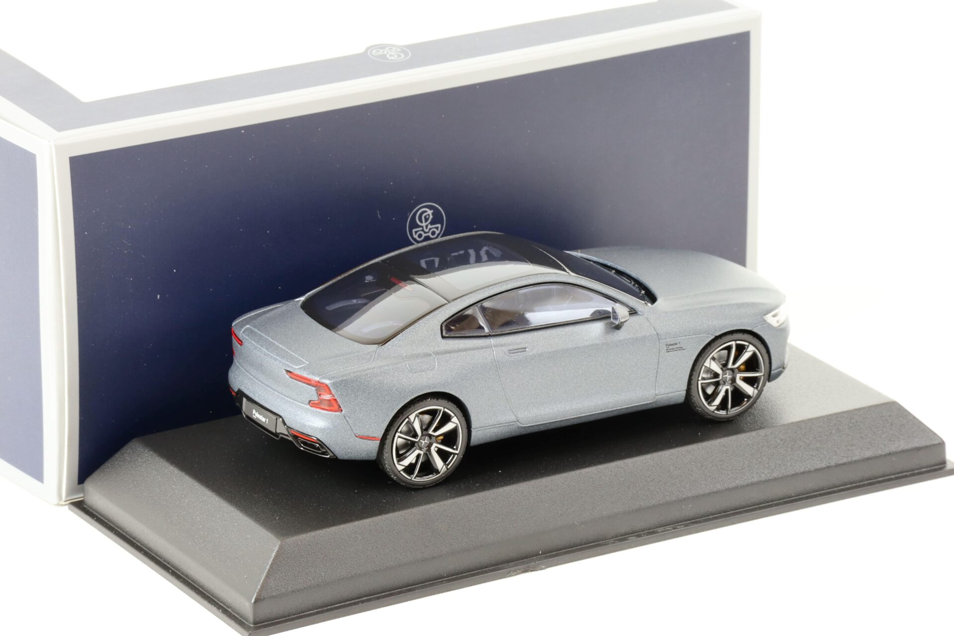 1:43 Norev Polestar 1 Osmium grey matt 2020