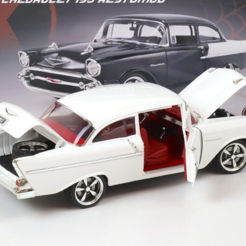 1:18 ACME 1957 Chevrolet Bel Air 150 Custom Restomod HOURGLASS all white