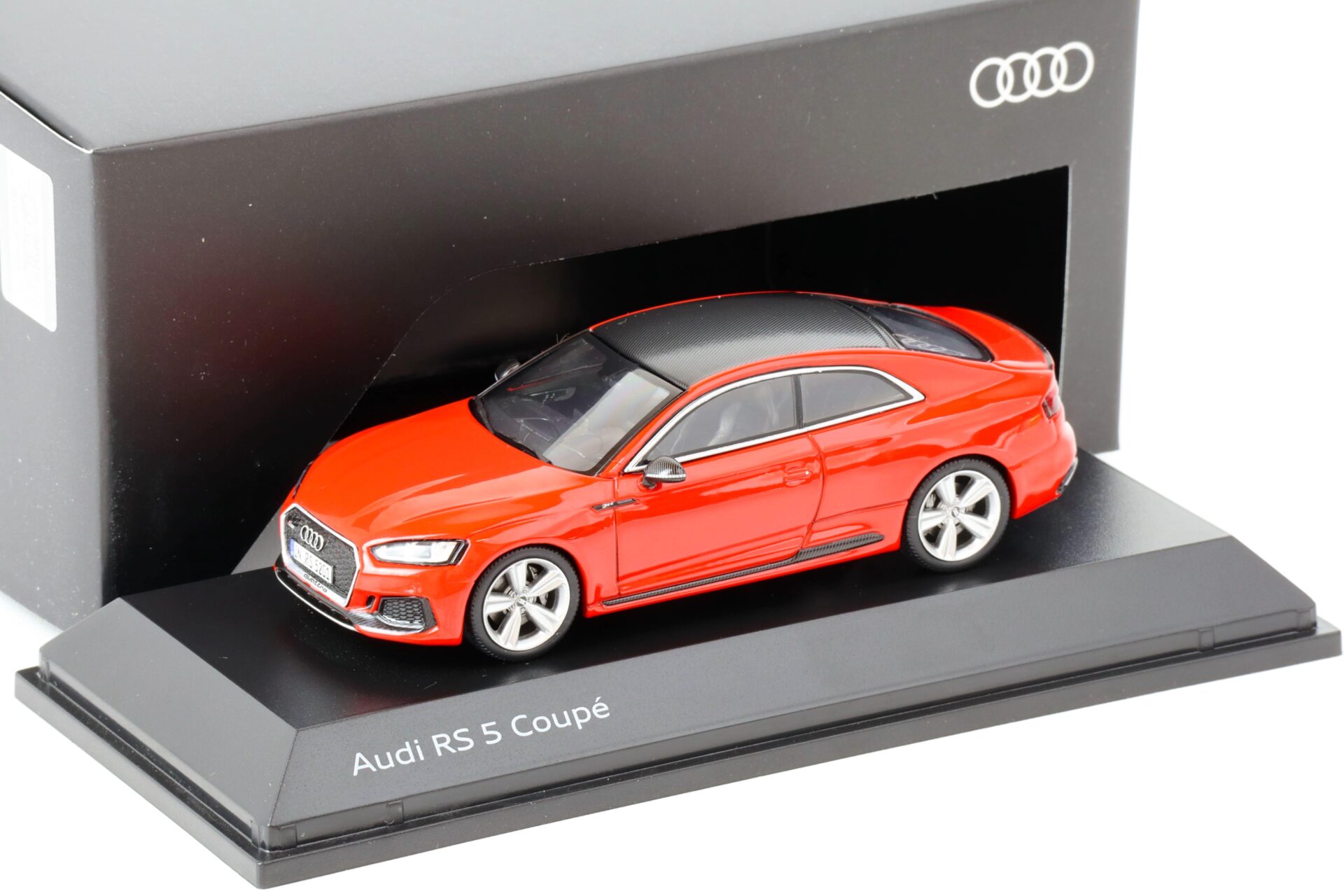 1:43 Spark Audi RS5 Coupe Misano red 2017 DEALER VERSION