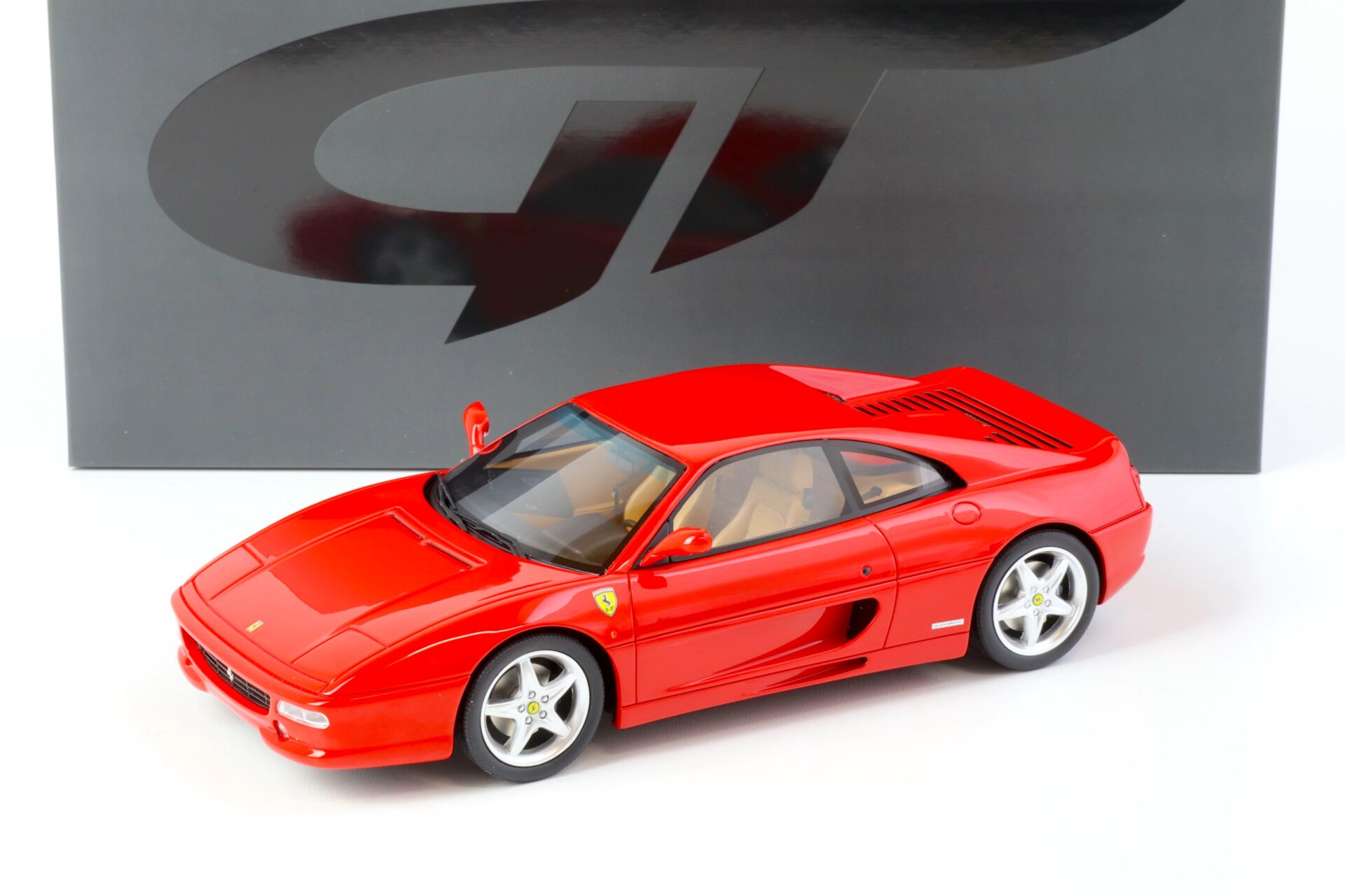 ID 69956 orig.jpg 1:18 GT Spirit GT349 Ferrari F355 GTB Berlinetta Coupe 1995 red