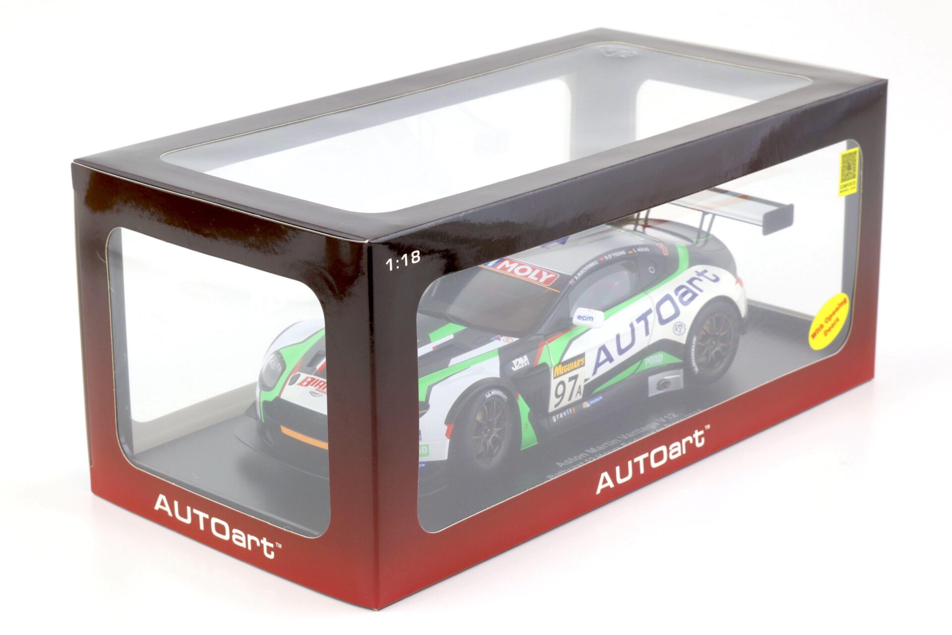 1:18 AUTOart Aston Martin Vantage V12 Bathurst 12hrs Endurance Race 2015 #97A
