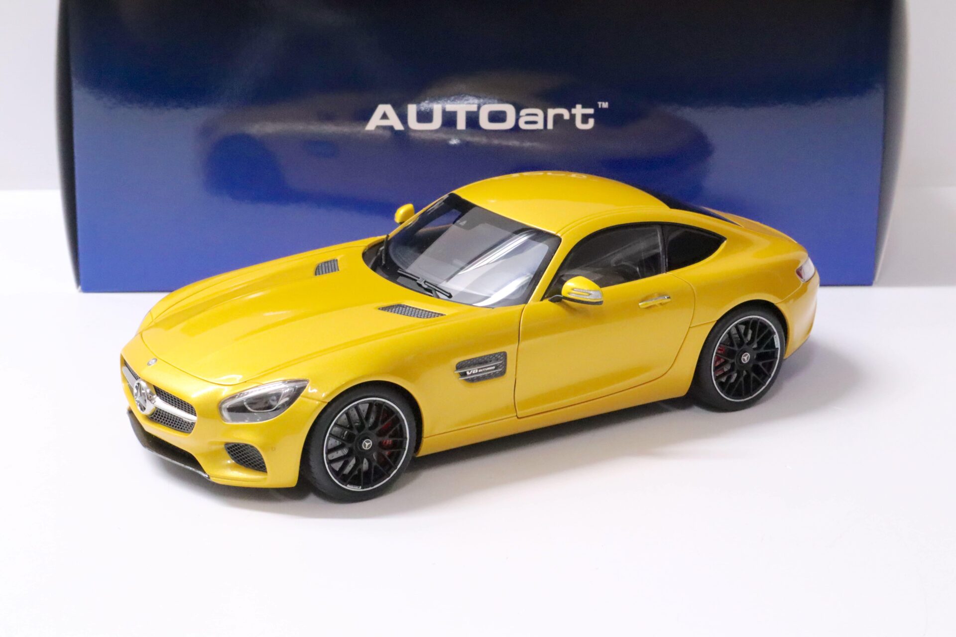 1:18 AUTOart Mercedes AMG GT S Solarbeam yellow 76314