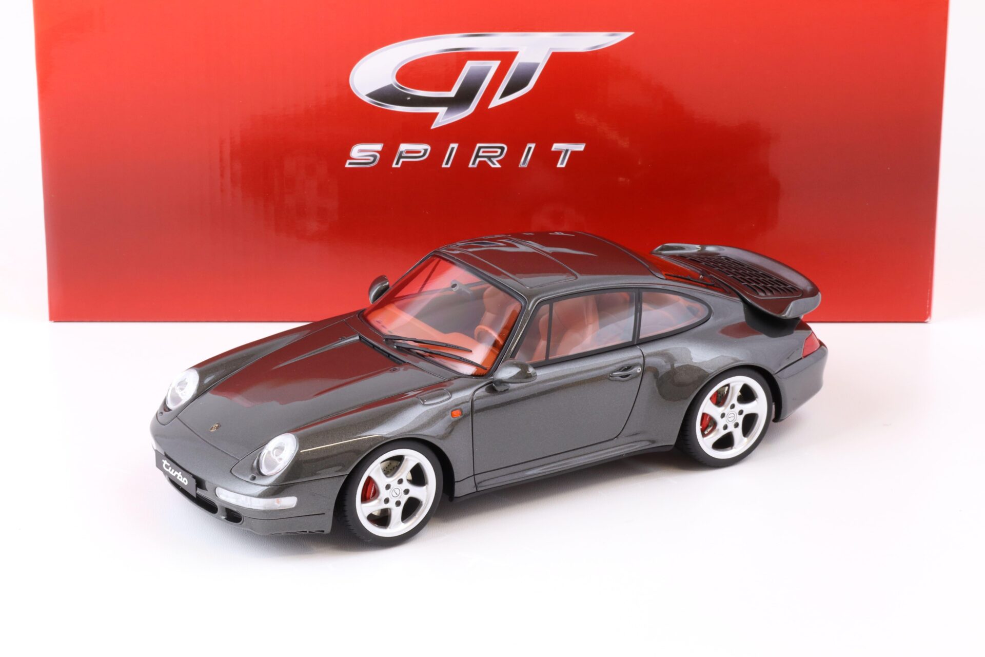 ID 72770 orig.jpg 1:18 GT Spirit GT051 Porsche 911 (993) Turbo Coupe grey metallic