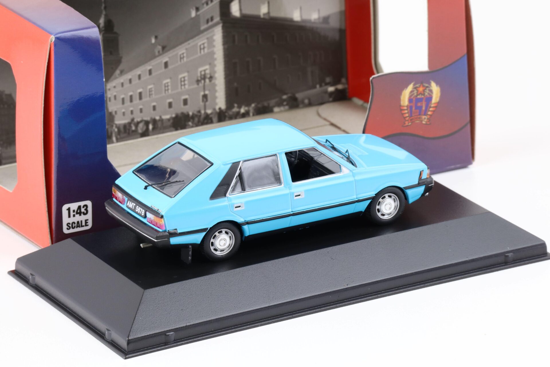 1:43 IST Models 1978 FSO Polonez light blue