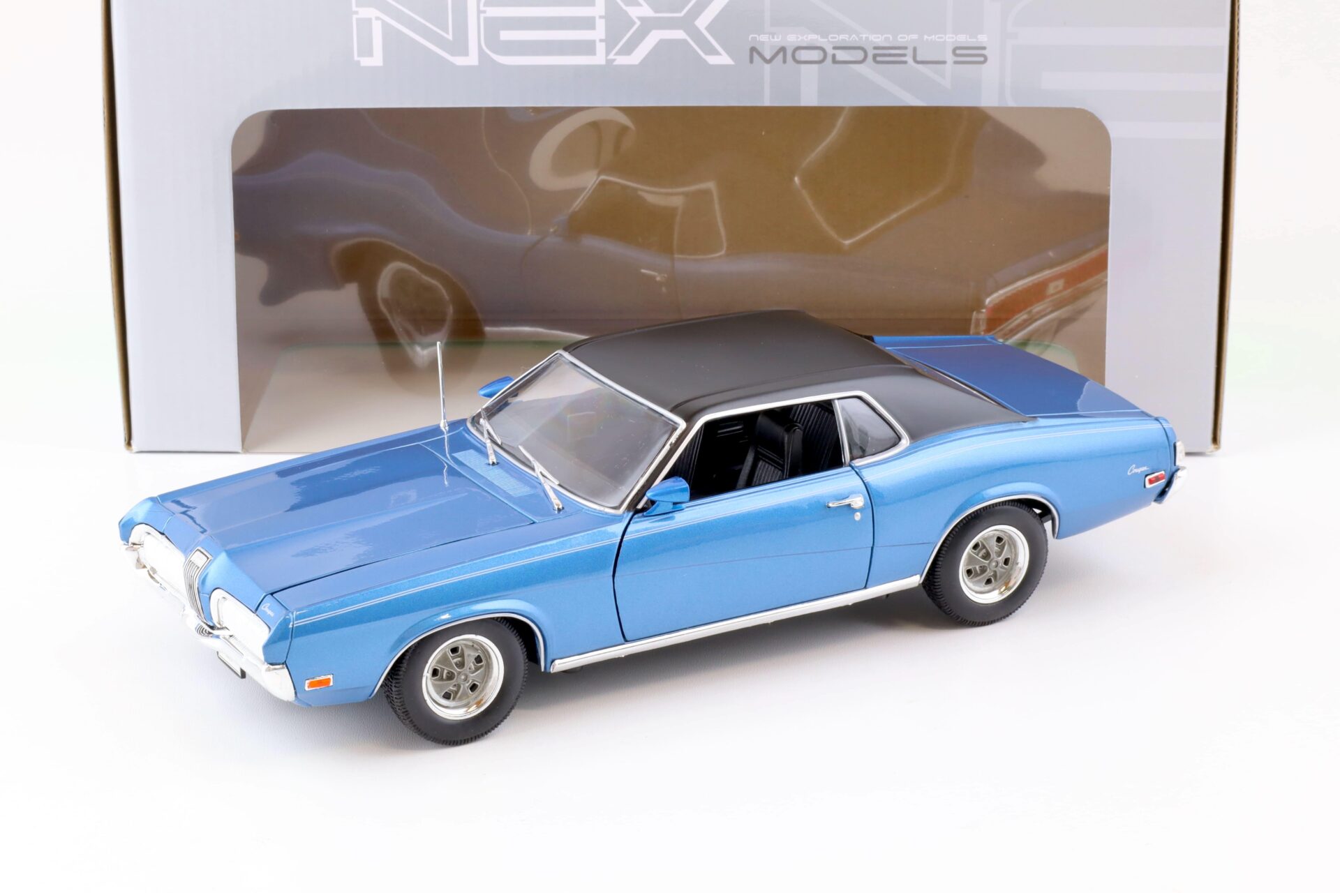 ID 74984 orig.jpg 1:18 Welly NEX 1970 Mercury Cougar XR7 Coupe blue metallic/ black