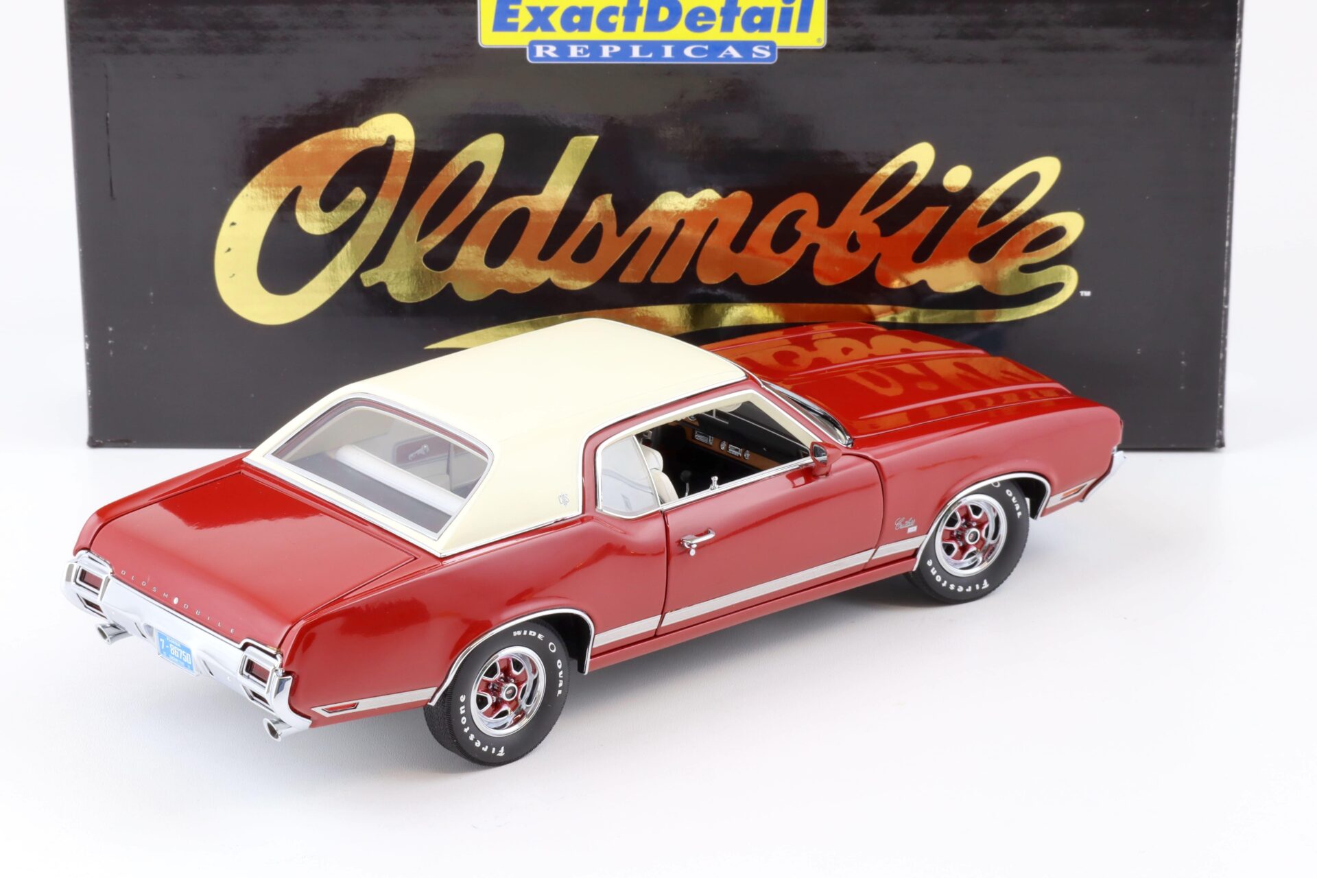 1:18 Exact Detail 1971 Oldsmobile Cutlass Supreme SX Coupe Matador red