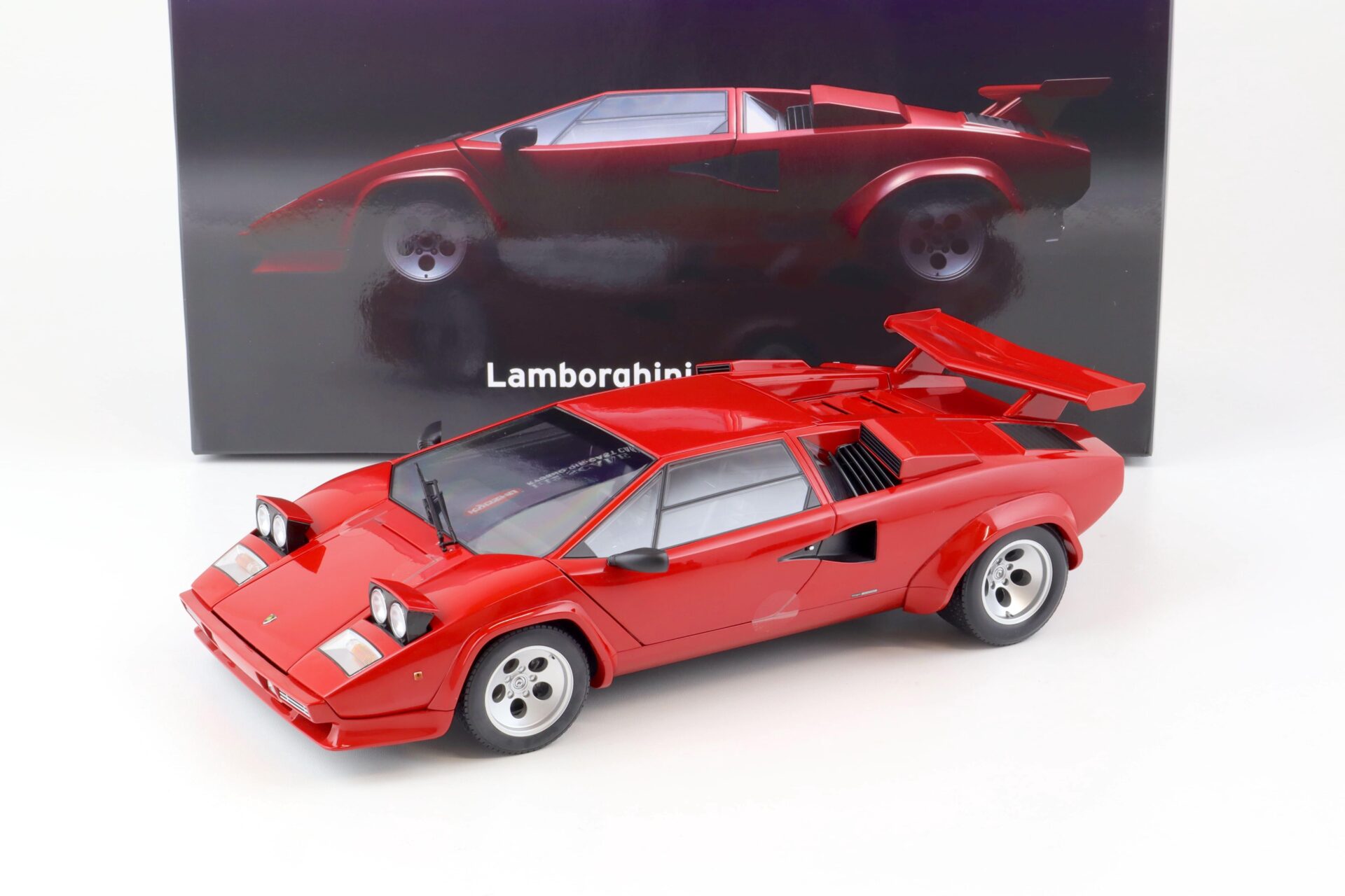 1:12 Kyosho Lamborghini Countach LP5000S Coupe red 08612R Diecast