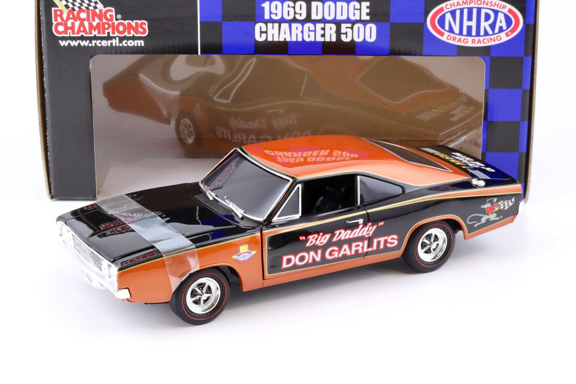 ID 76085 orig.jpg 1:18 ERTL 1969 Dodge Charger 500 Don Garlits BIG DADDY NHRA orange/ black