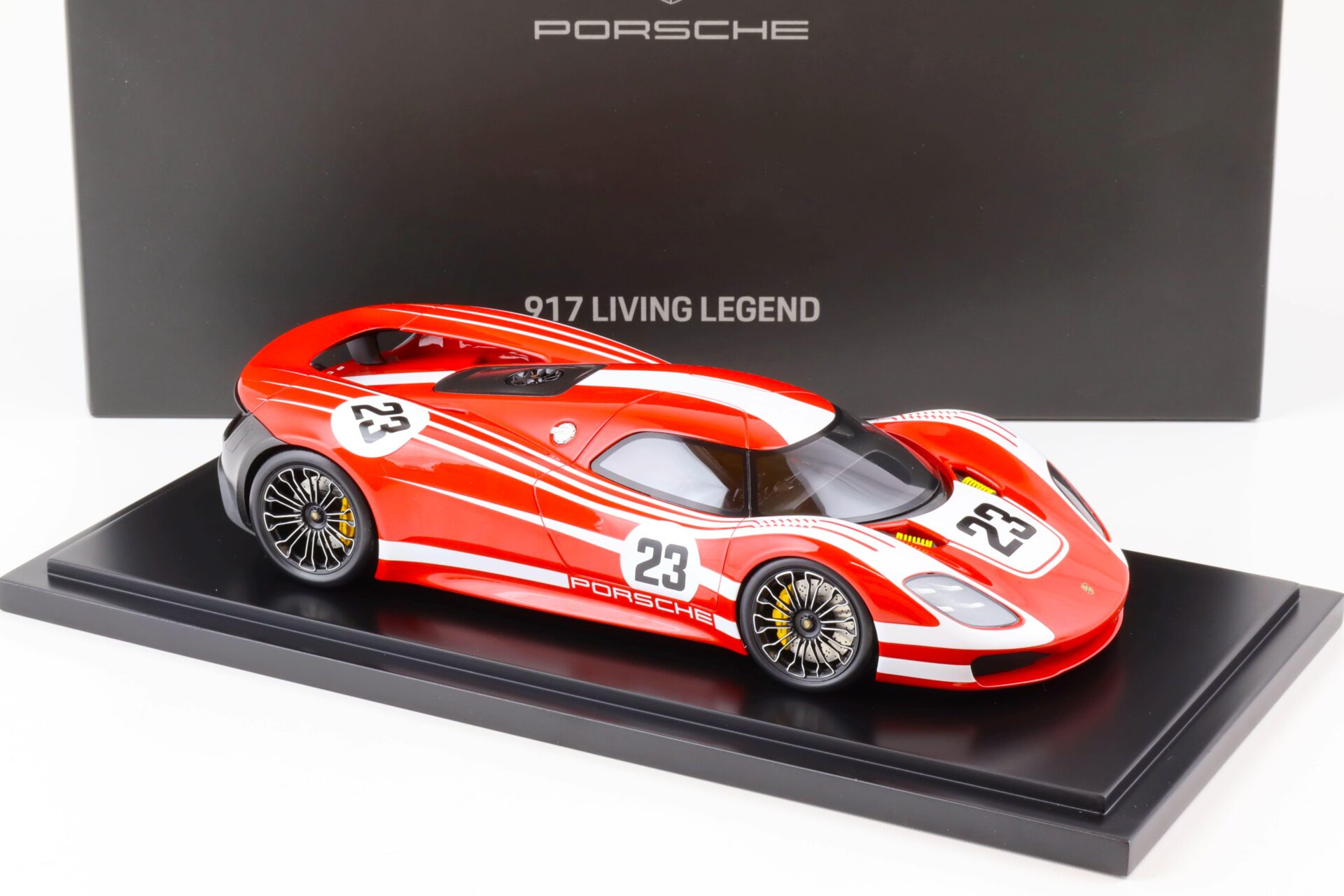 1:18 Spark Porsche 917 Living Legend #23 red/ white WAP DEALER VERSION