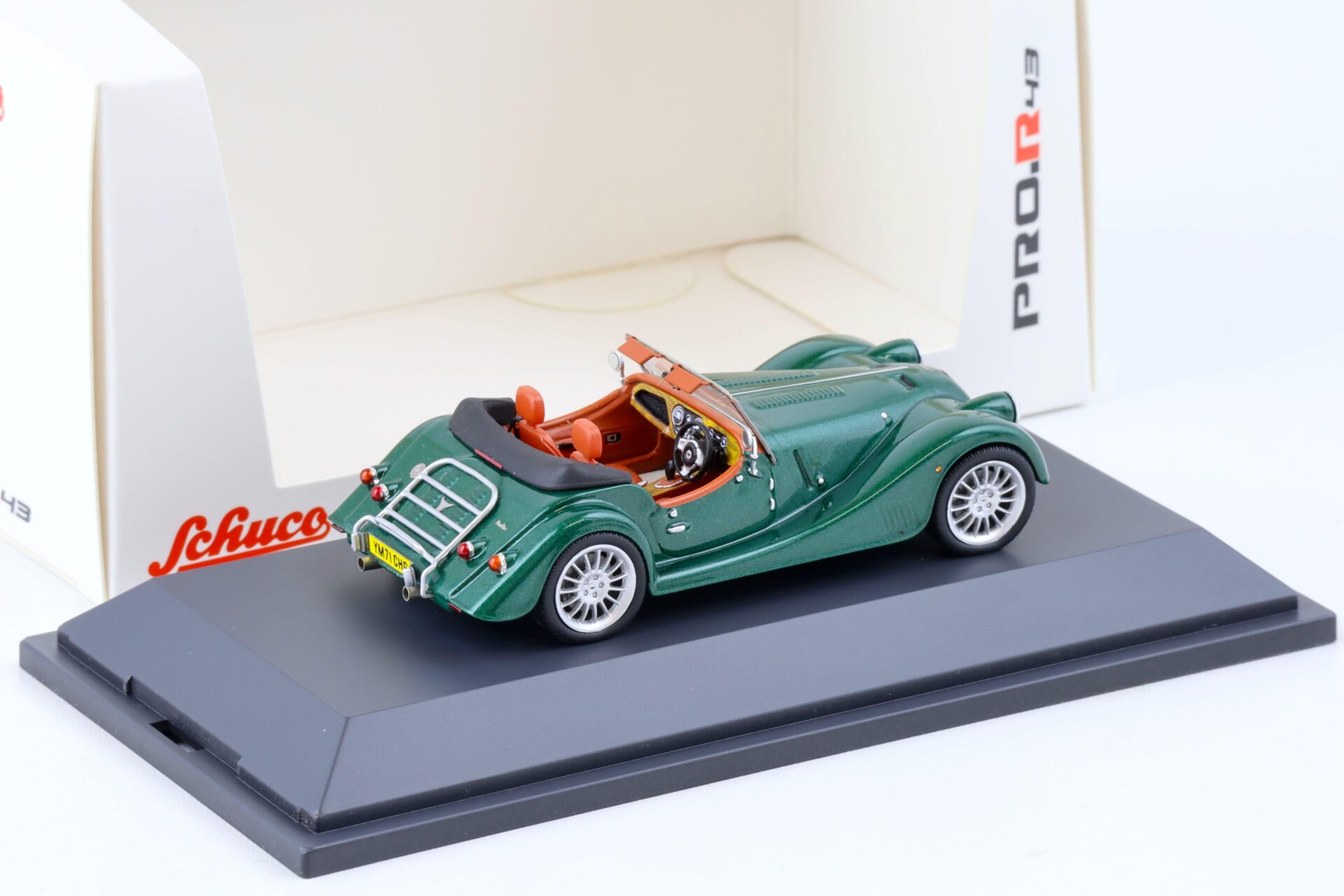 1:43 Schuco PRO.R43 Spark Morgan Plus Six open Top green metallic