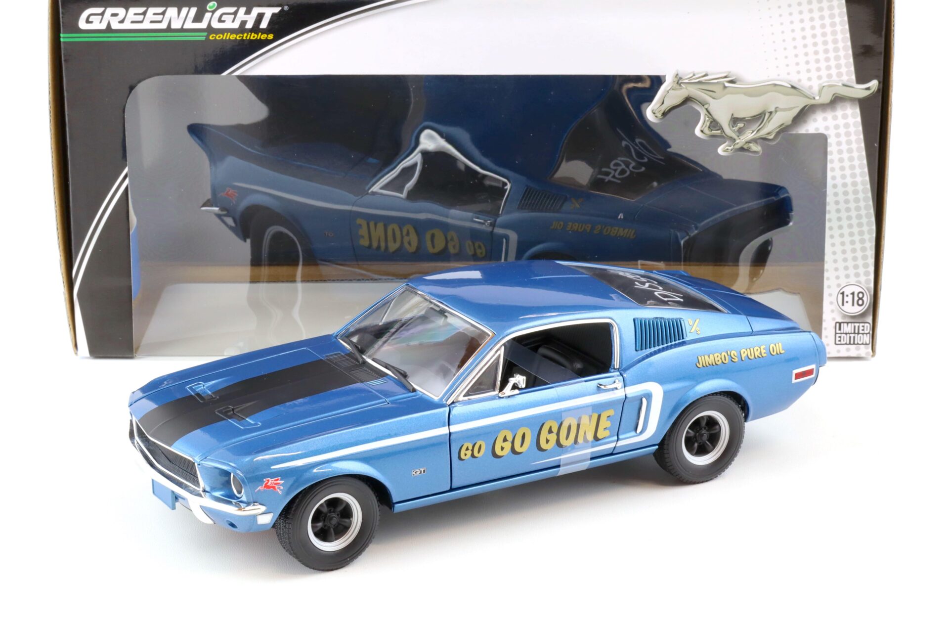 1:18 Greenlight 1968 Ford Mustang 2+2 Fastback Go Go Gone D/S 584 blue metallic