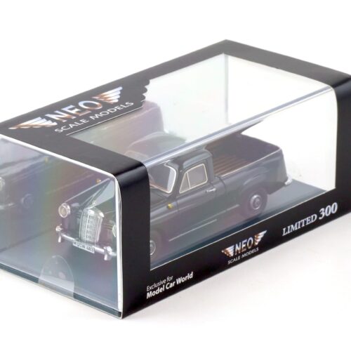 1:43 NEO Mercedes 180 Bakkie Pritsche black MCW Limited 300 pcs.