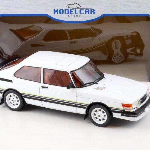 1:18 MCG Saab 900 Turbo 3-doors white/ black 1981 - Image 2