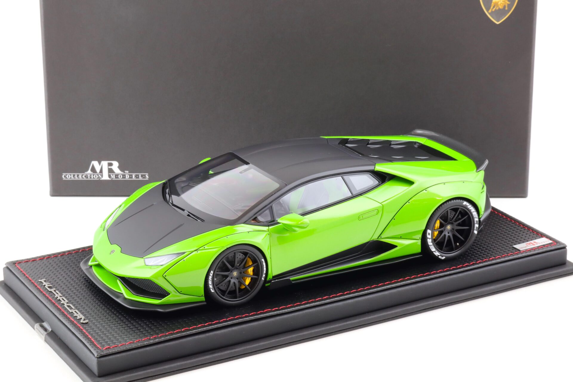 1:18 MR Collection Lamborghini Huracan Aftermarket Verde Mantis/ Ner Nemesis - Limited 25 pcs.