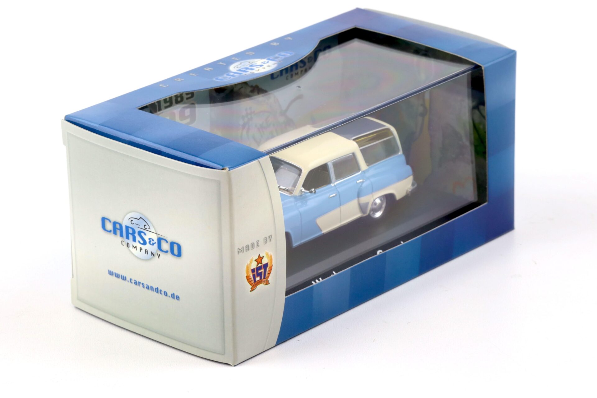 1:43 Cars&Co IST Wartburg 311-5 Camping light blue/ beige