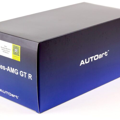 1:18 AUTOart Mercedes AMG GT-R Coupe 2017 Designo Cardinal red metallic