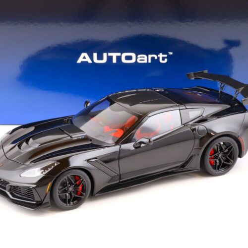 1:18 AUTOart Chevrolet Corvette C7 ZR1 Coupe 2019 Gloss black