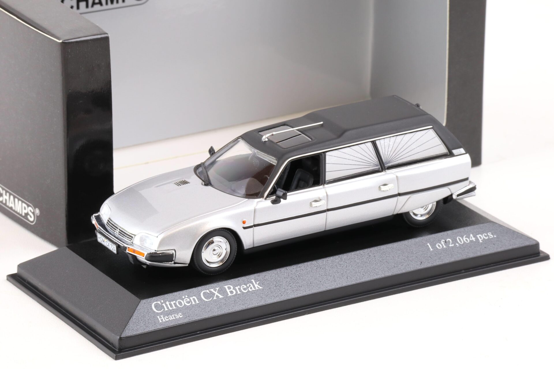 ID 83049 orig.jpg 1:43 Minichamps Citroen CX Break 1980 Hearse Bestattungswagen silver/ black