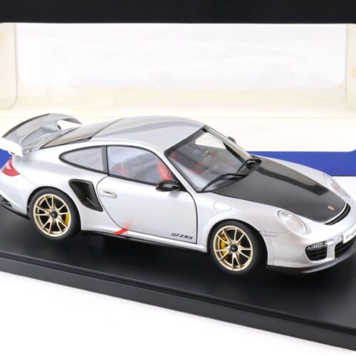1:18 AUTOart Porsche 911 (997) GT2 RS silver/ with Carbon 77961