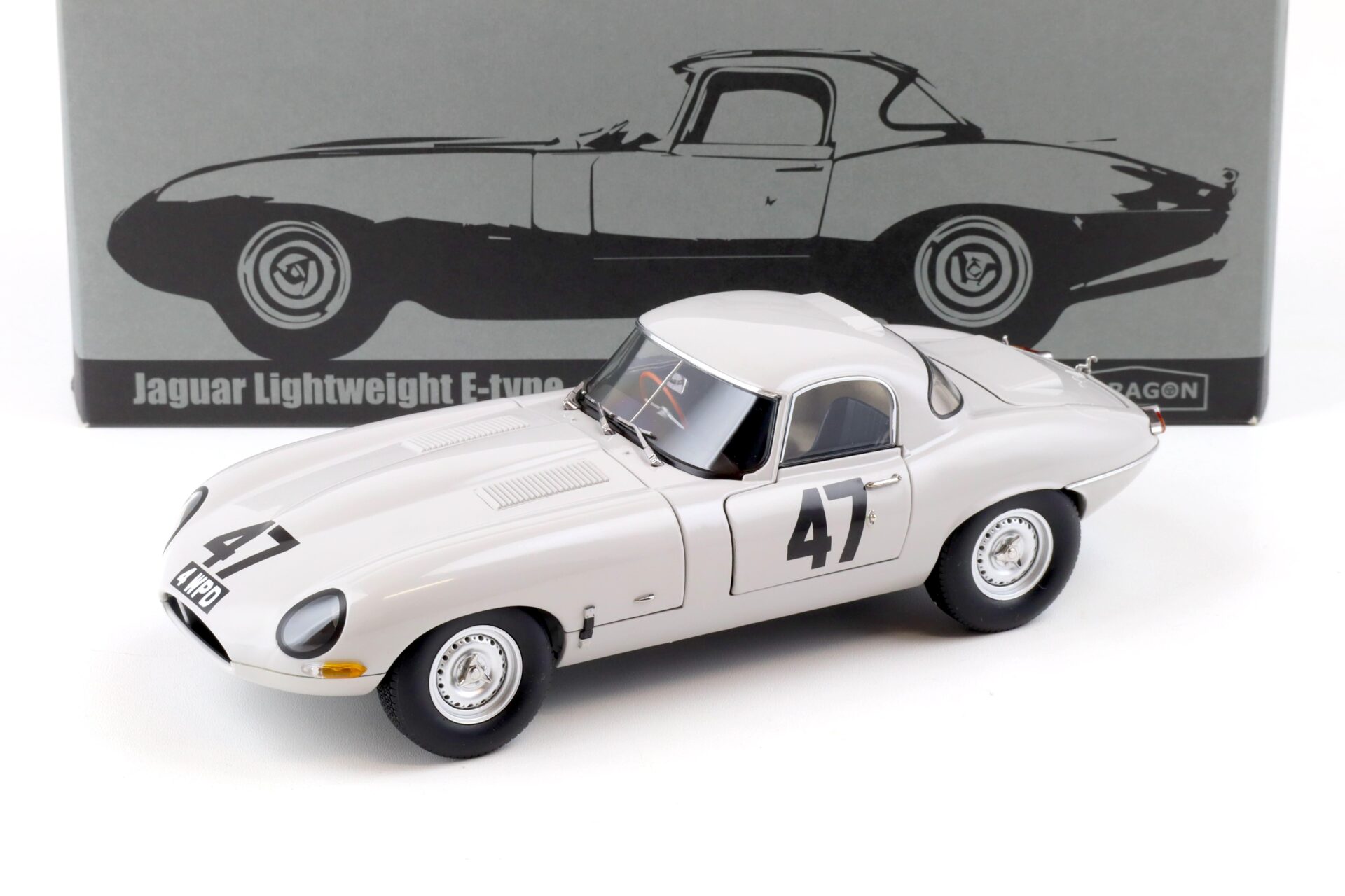 1:18 Paragon Jaguar E-Type Lightweight No.1 Coombs 4 WPD grey 1963