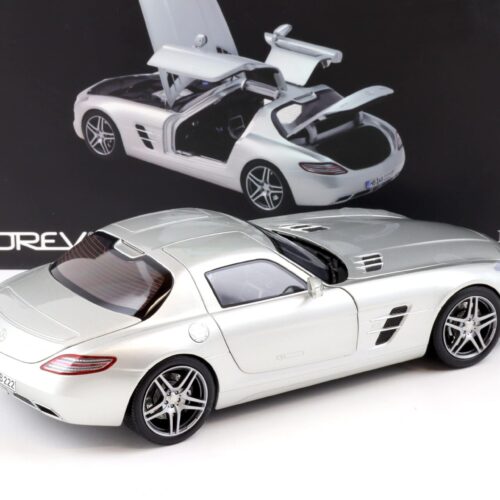 1:18 Norev Mercedes SLS AMG Coupe 2010 silver metallic 183490 - Image 3