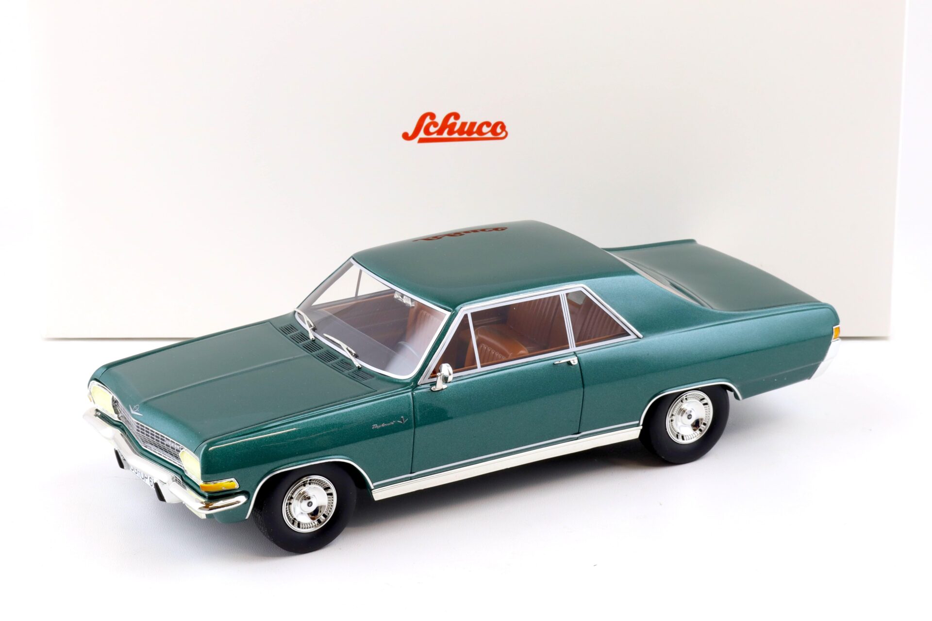 1:18 Schuco PRO.R18 Opel Diplomat A Coupe green metallic 450022400