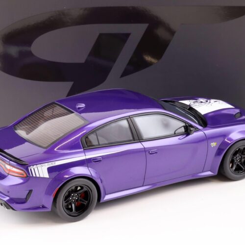 1:18 GT Spirit GT895 Dodge Charger Super Bee purple metallic 2023 - Image 3
