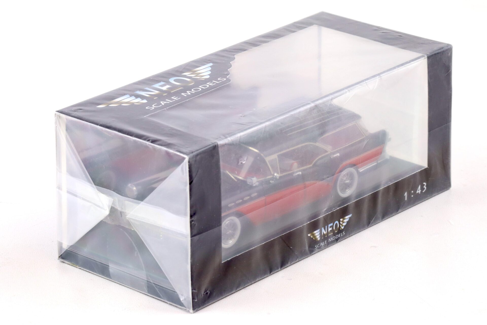 1:43 NEO Buick Century Caballero Estate black/ red 1958