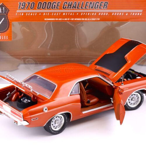 1:18 Highway61 Dodge Challenger Coupe 1970 orange metallic 50782