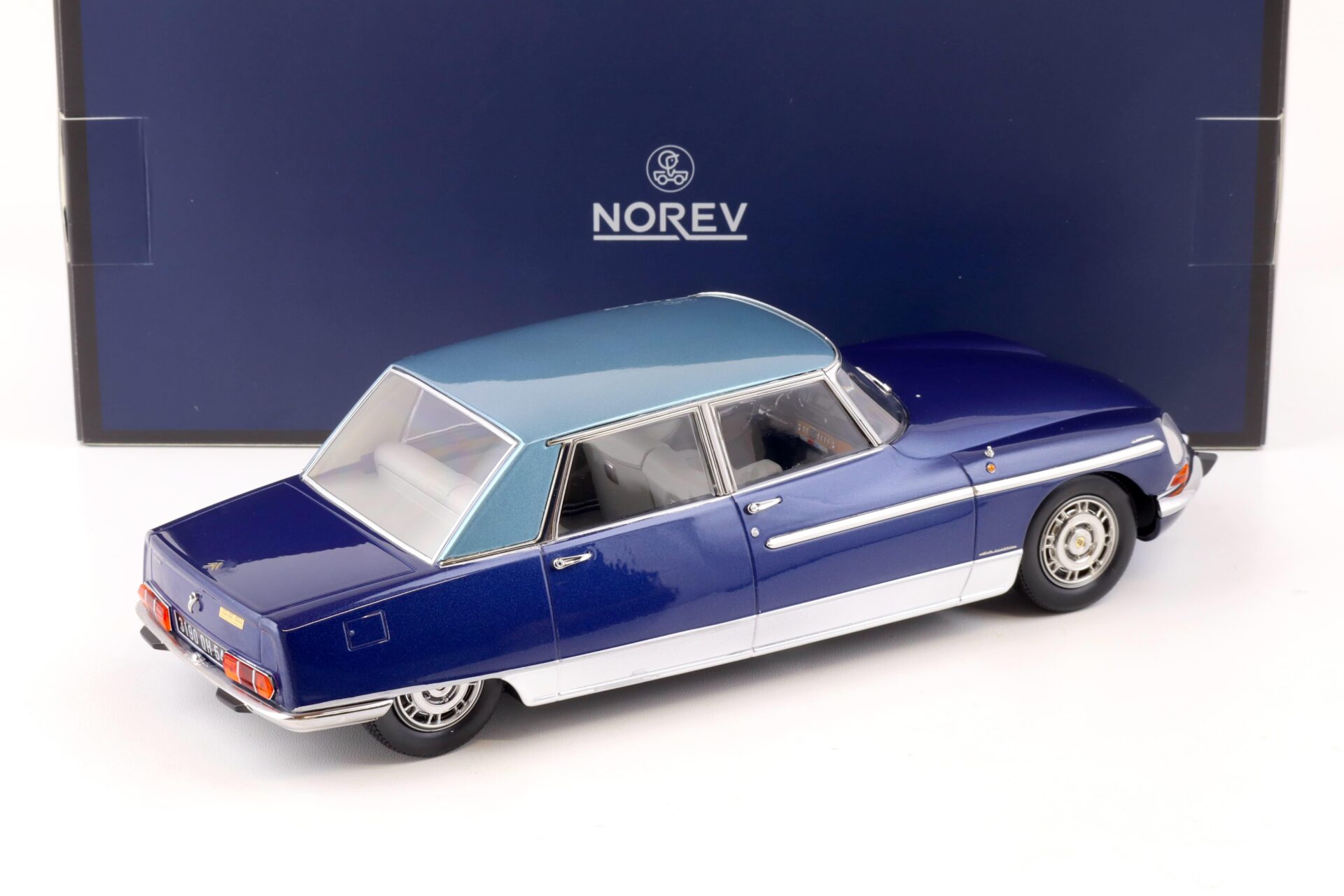 1:18 Norev Citroen DS 21 Lorraine 1969 dark & light blue - Limited 300 pcs.