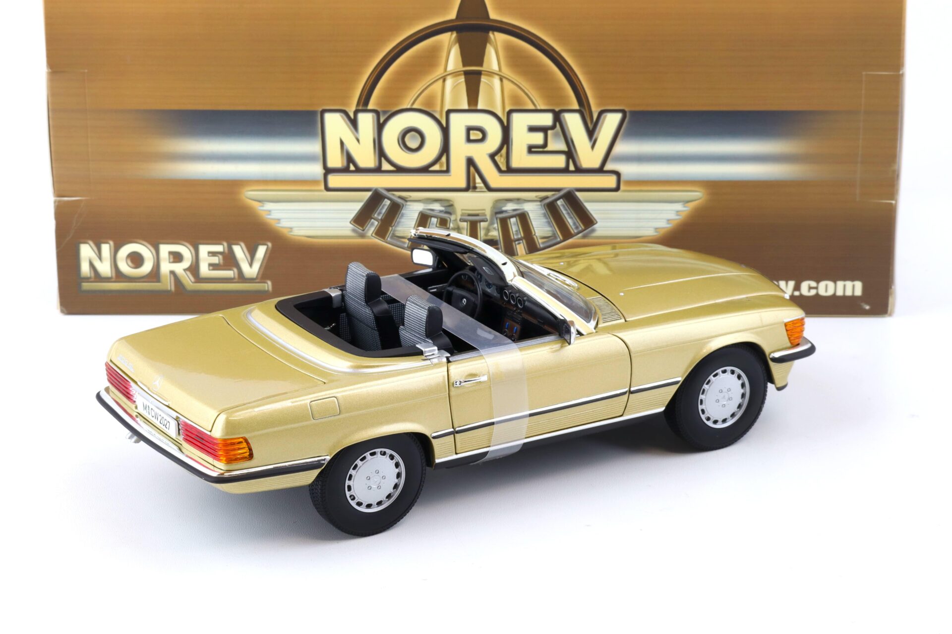 1:18 Norev Mercedes 300SL Cabriolet W107 gold metallic with Soft Top 183508