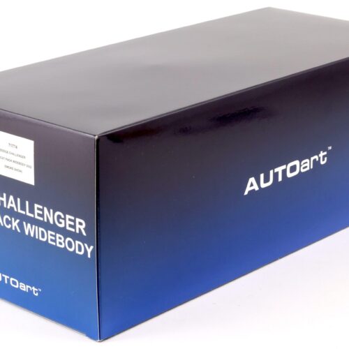 1:18 AUTOart Dodge Challenger R/T Scat Pack Widebody 2022 Smoke show 71774