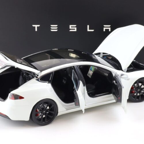 1:18 Original Tesla Model S P100D pearl white Diecast DEALER VERSION