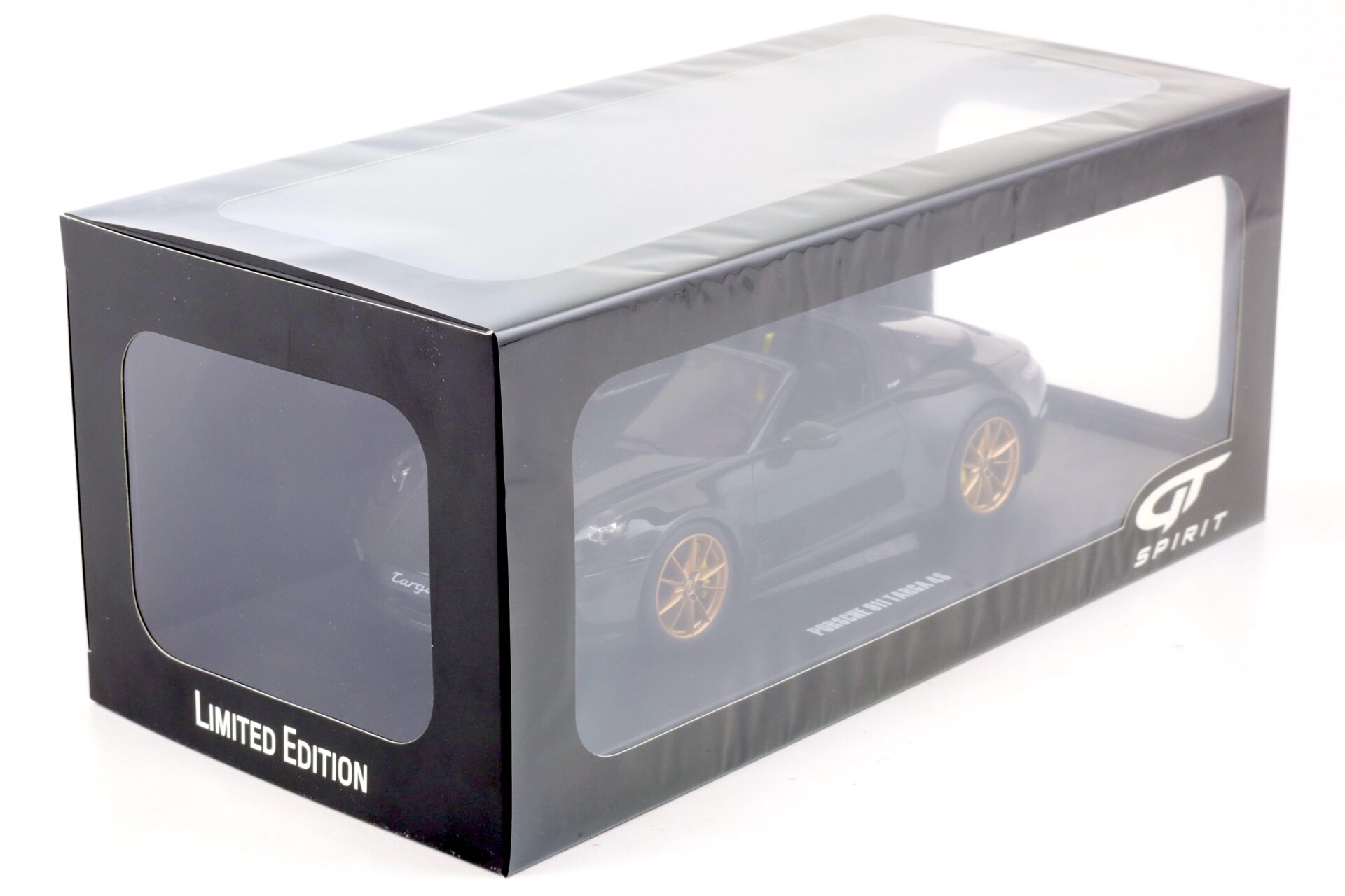 1:18 GT Spirit GT438 Porsche 911 (992) Targa 4S black-olive green 2020