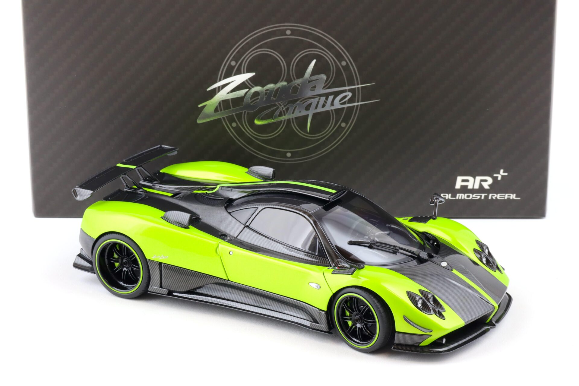 1:18 Almost Real Pagani Zonda Cinque Coupe 2009 Verde Firenze green