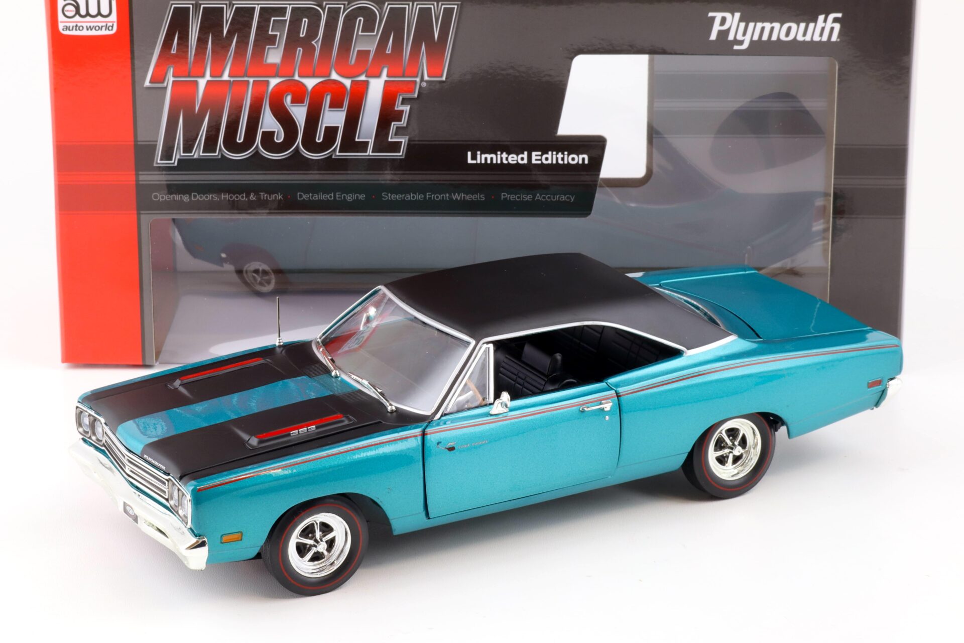 ID 87491 orig.jpg 1:18 Auto World 1969 Plymouth Road Runner MCACN Q5 turquoise/ black