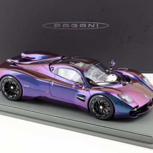 1:18 BBR Pagani Utopia Chamaleon with Showcase - Limited 48 pcs. - Image 2