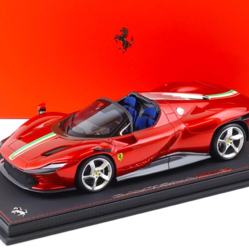 1:18 BBR Ferrari SP3 Daytona Serie Icona Rosso Magma red/ Italian Flag - Limited 21 pcs.