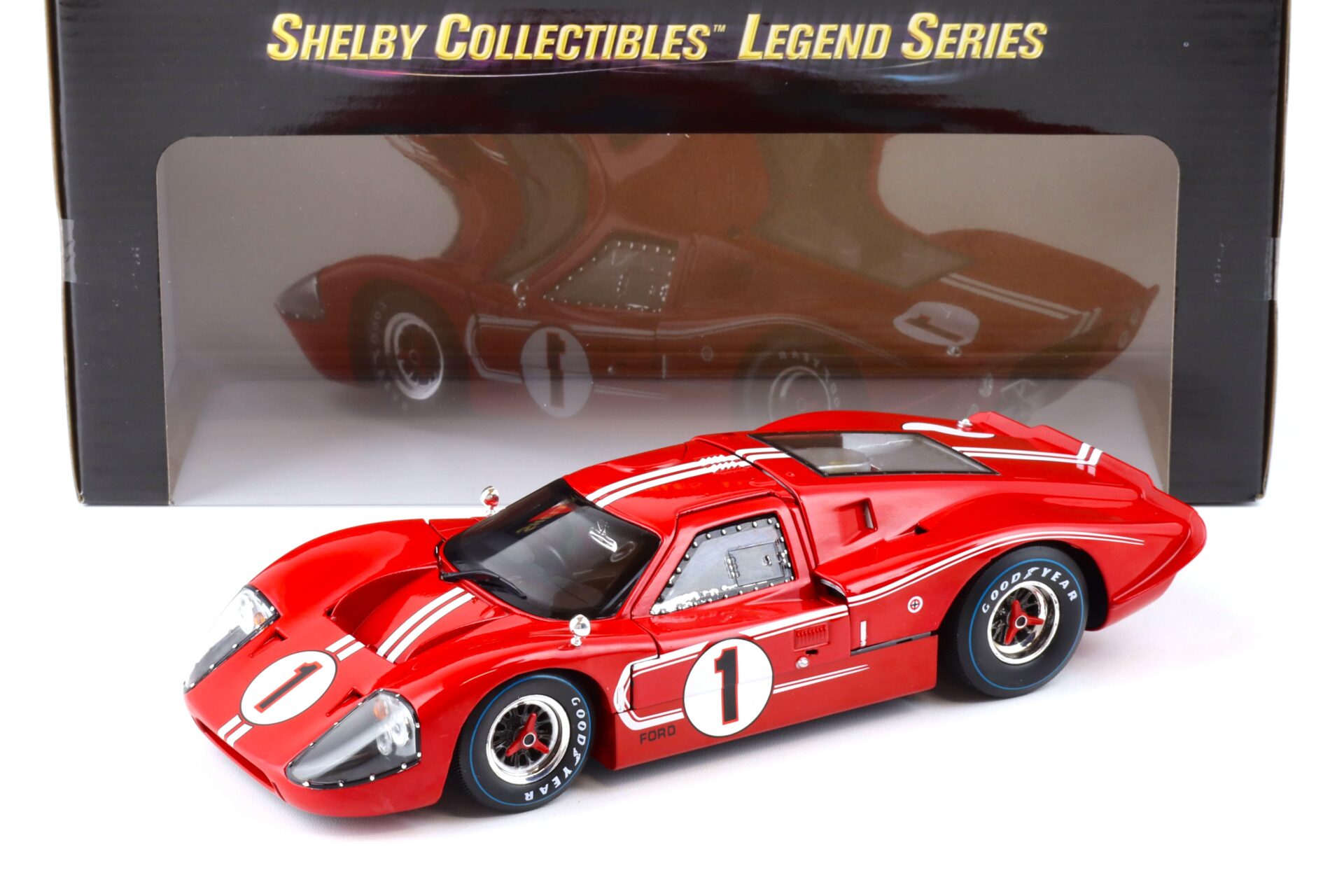 ID 89212 orig.jpg 1:18 Shelby Collectibles Ford GT40 MKIV Winner 24h Le Mans 1967 Gurney/Foyt #1