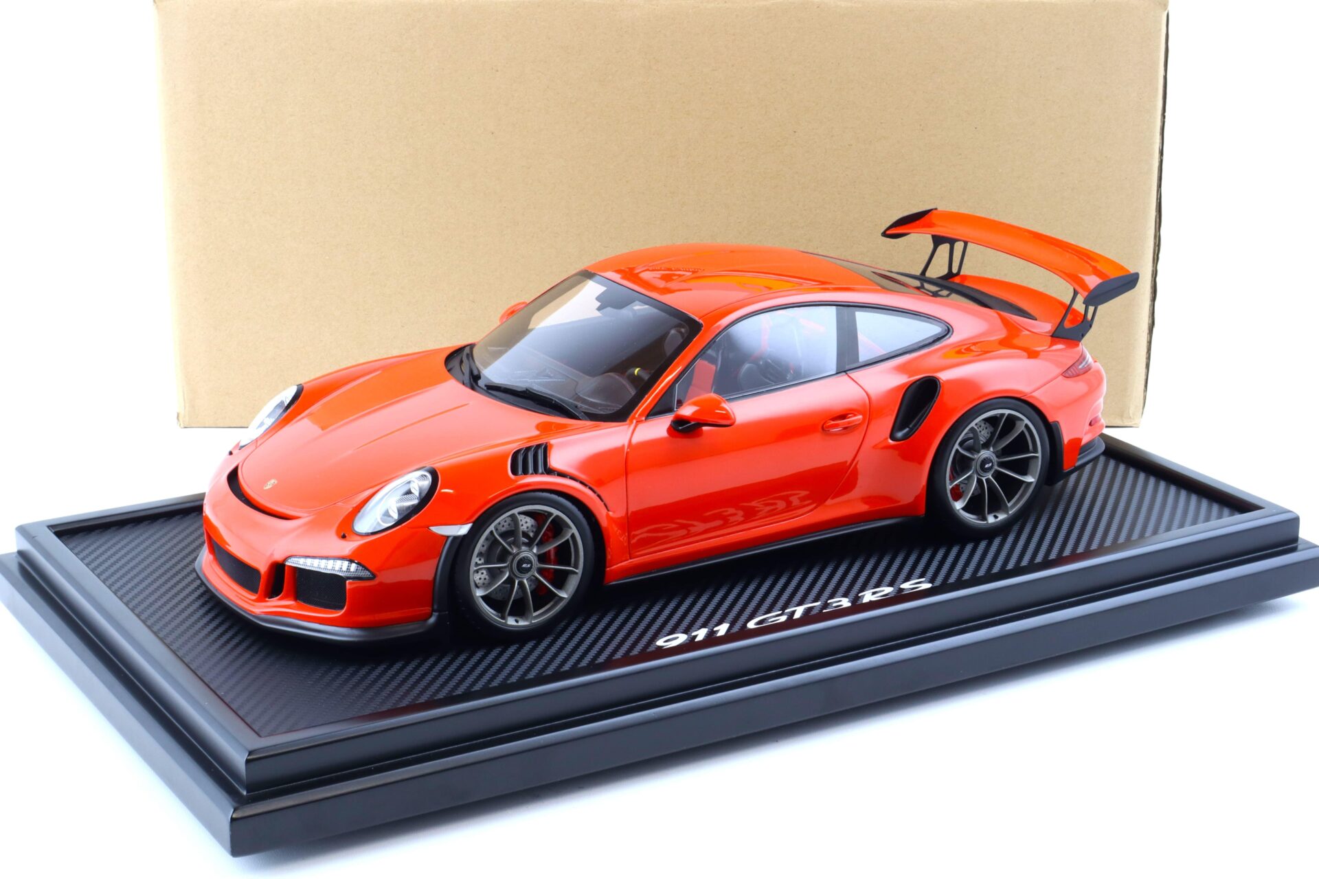 1:12 Spark Porsche 911 (991) GT3 RS Lava orange WAX02200002 DEALER VERSION
