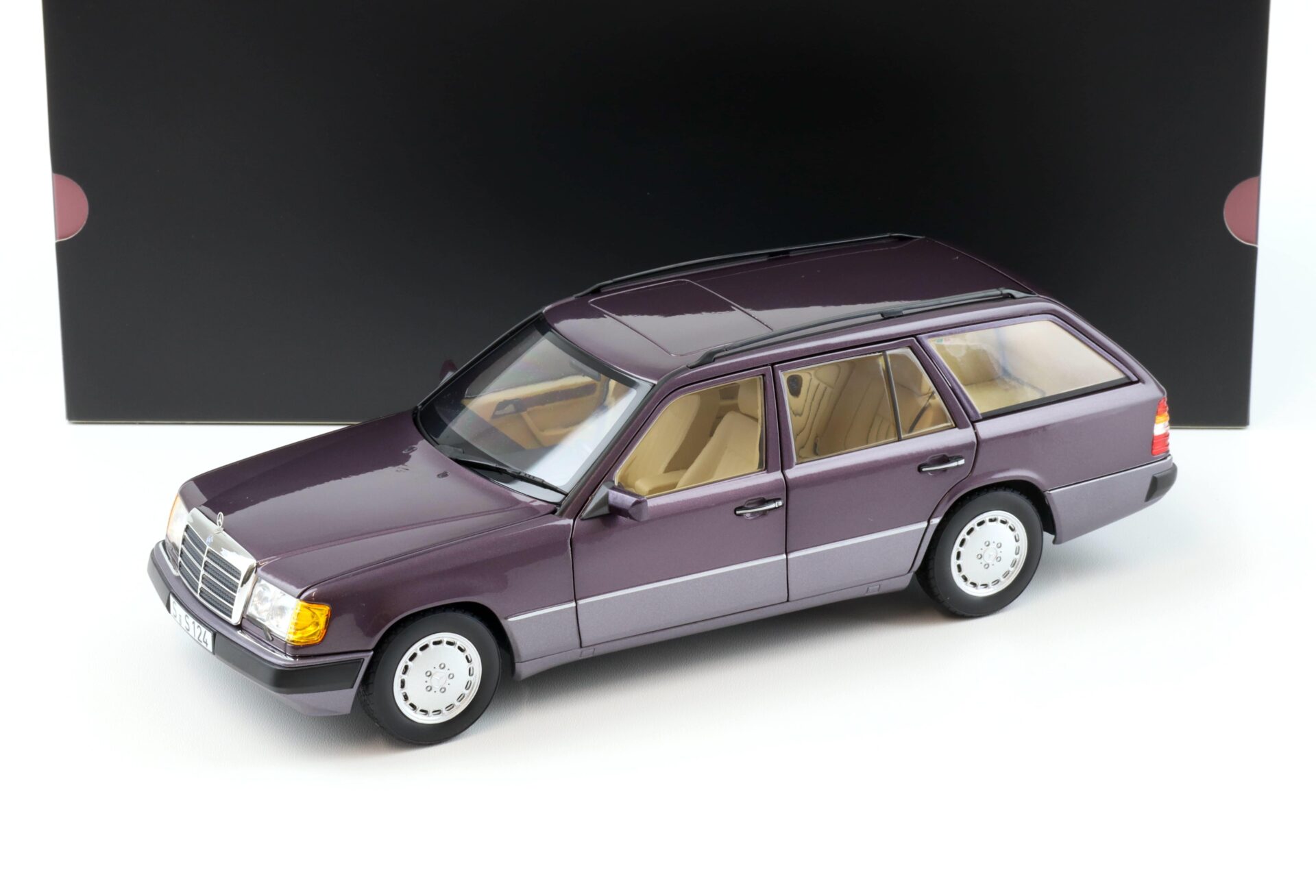 1:18 Norev Mercedes 300 D T-Modell Estate S124 E-Class bornite metallic DEALER VERSION