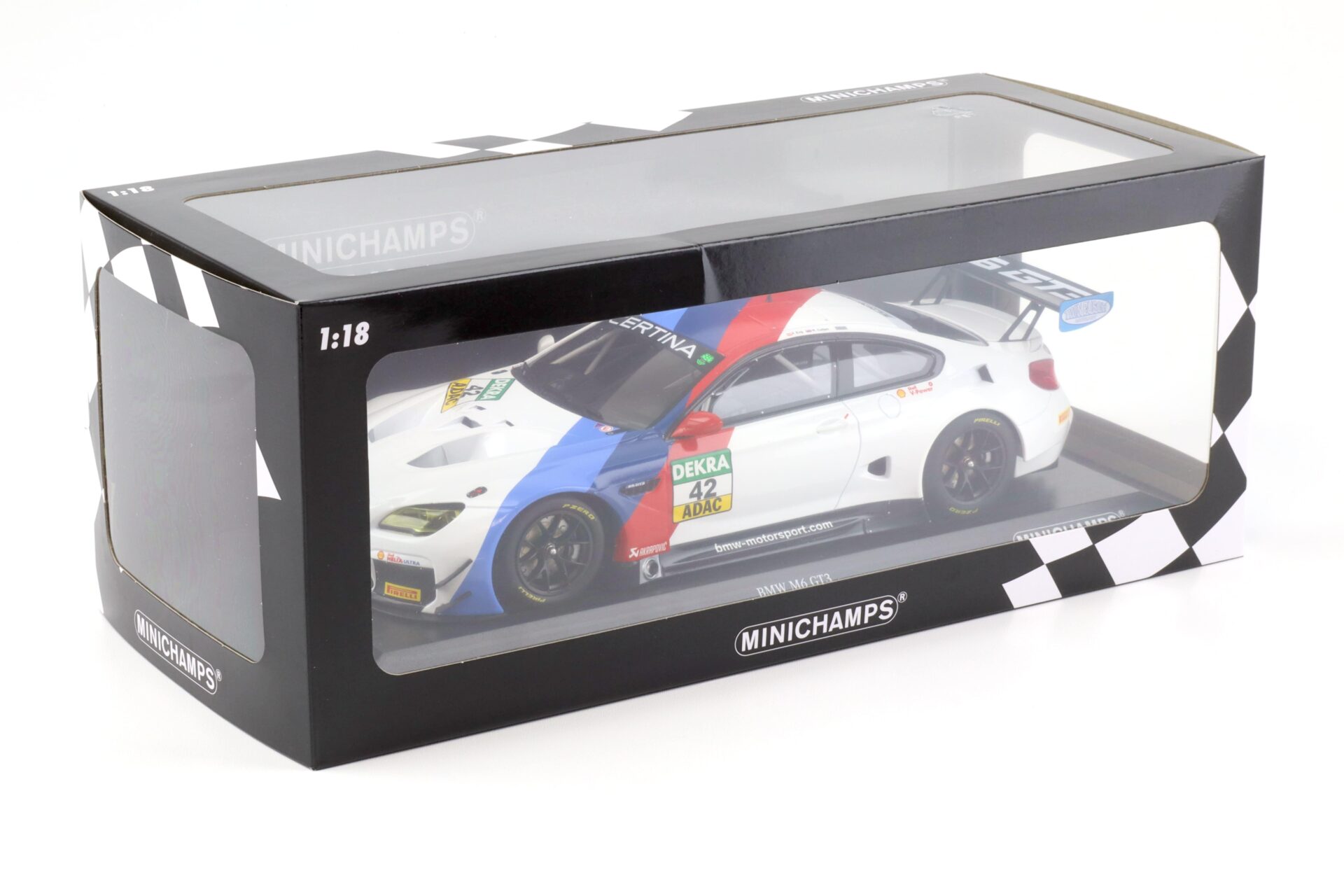 1:18 Minichamps BMW M6 GT3 Team Schnitzer Oschersleben ADAC GT Masters 2017 #42